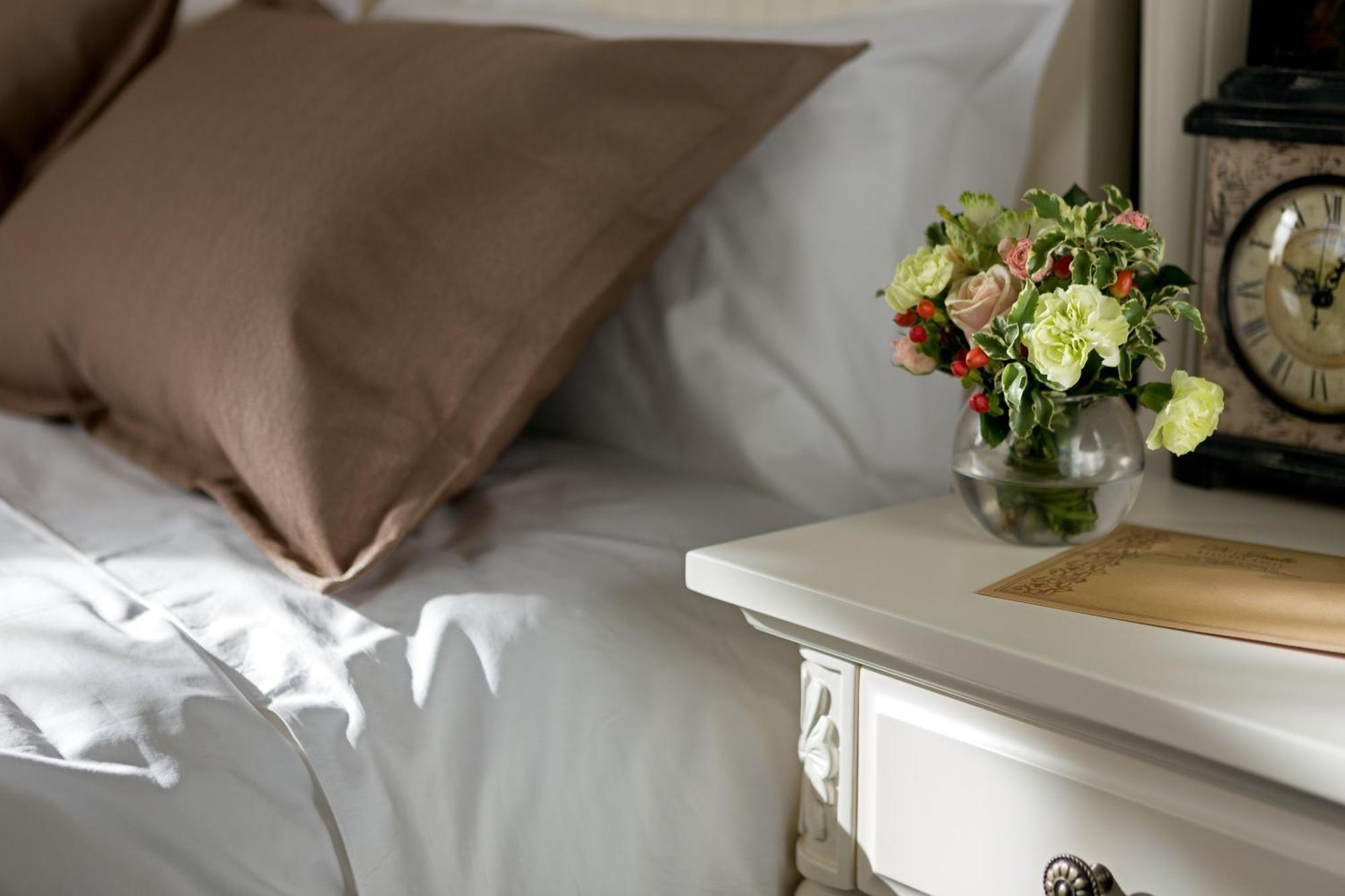 De Gaulle Boutique Hotel Kharkiv Eksteriør bilde
