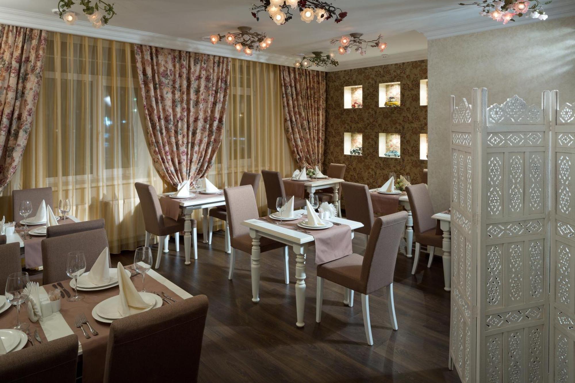 De Gaulle Boutique Hotel Kharkiv Eksteriør bilde